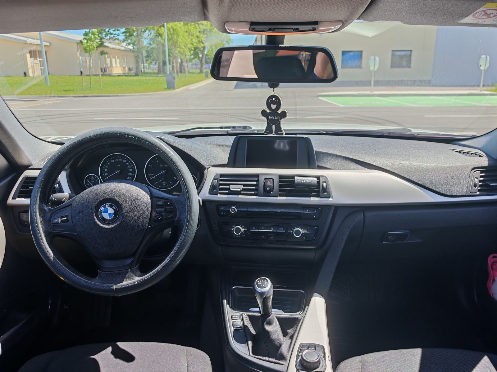 BMW serija 3 Touring 316d, reg 05/27,, fotografija 10