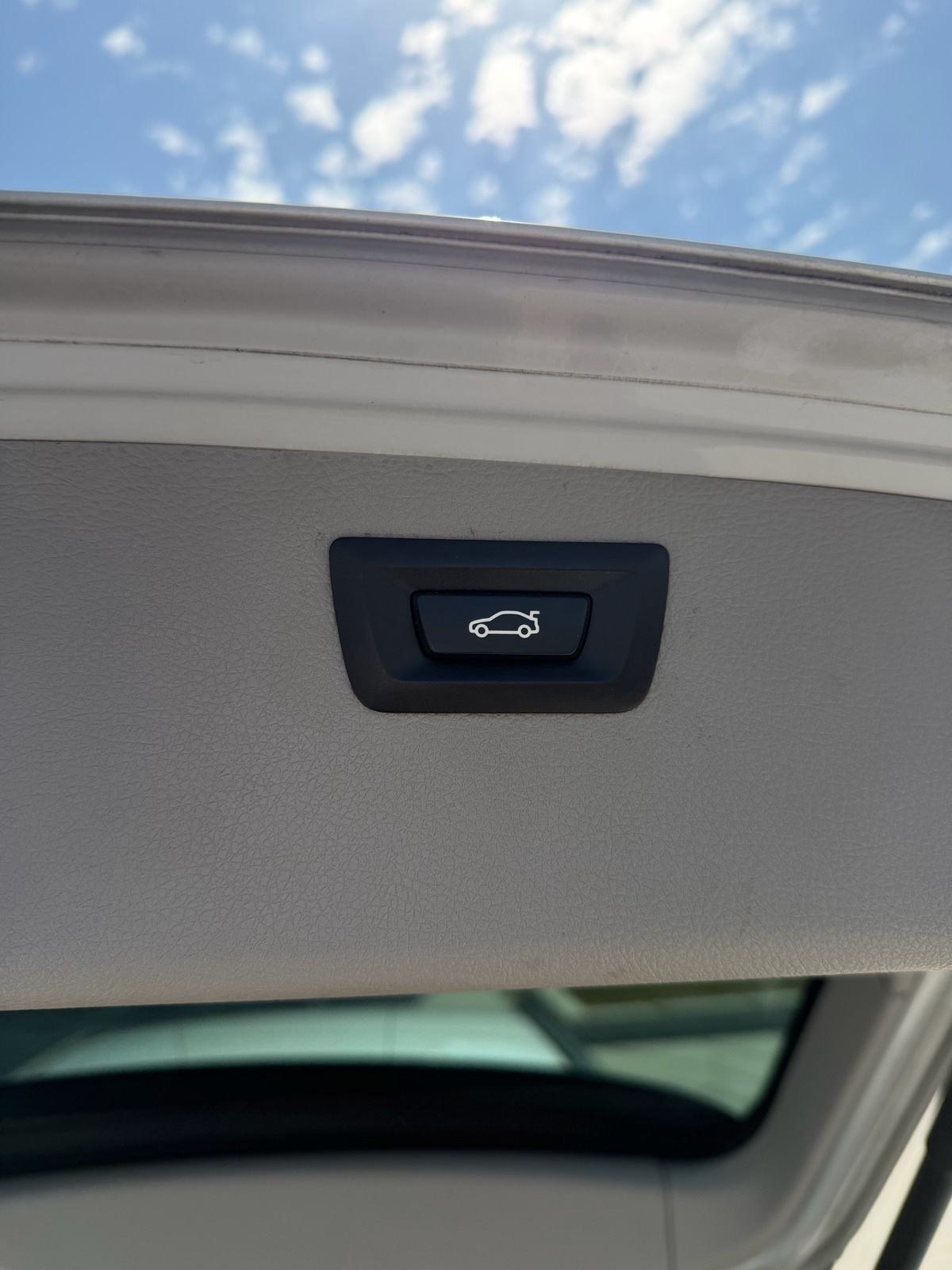 BMW serija 3 Touring 316d, fotografija 7