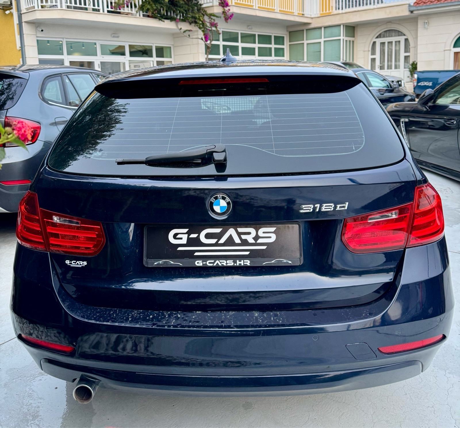 BMW serija 3 Touring 318d AUTOMATIK —2015.g—VELIKI SERVIS—NAVI—PDC—TOP, fotografija 8