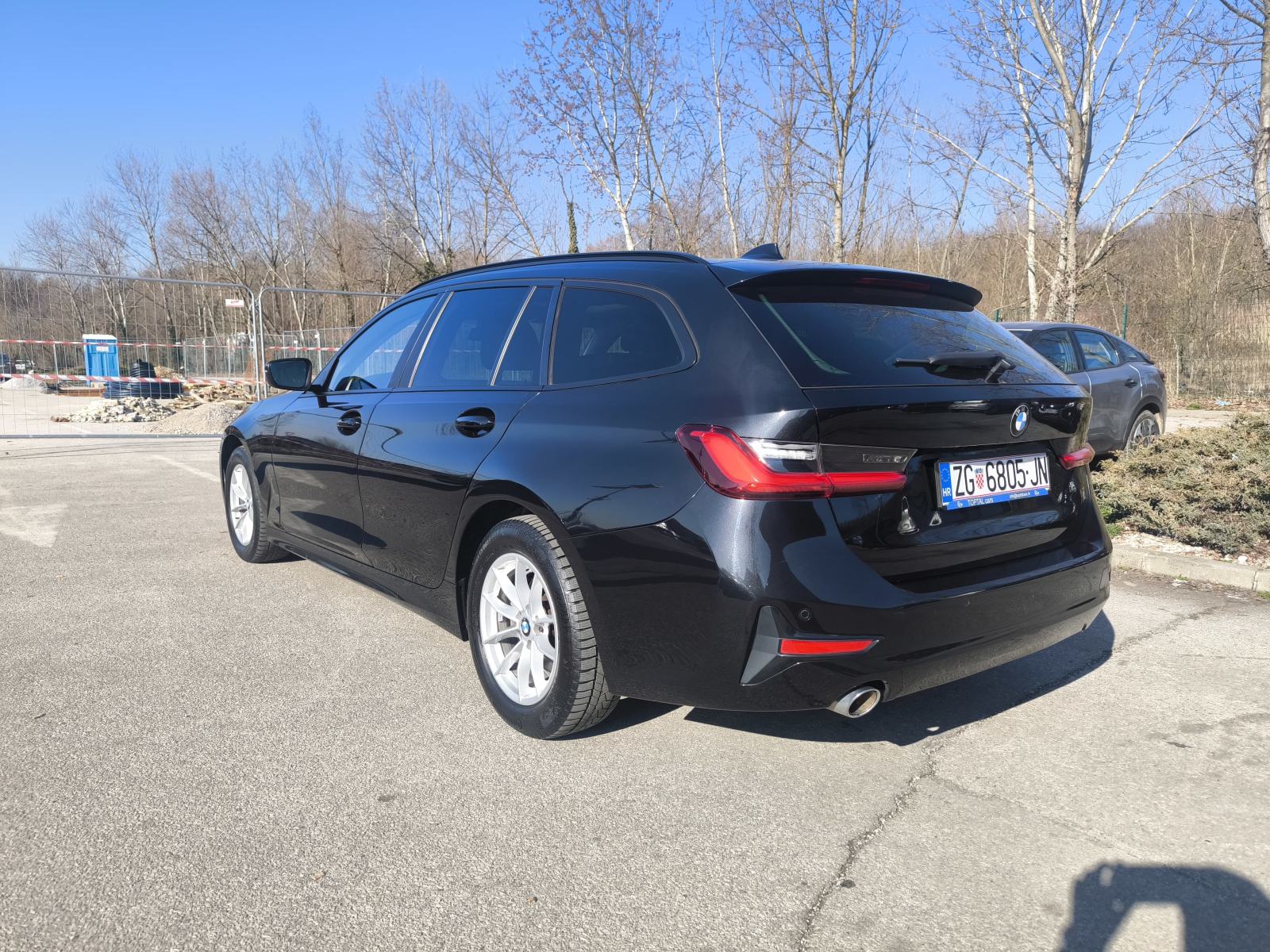 BMW serija 3 Touring 318d automatik, fotografija 3