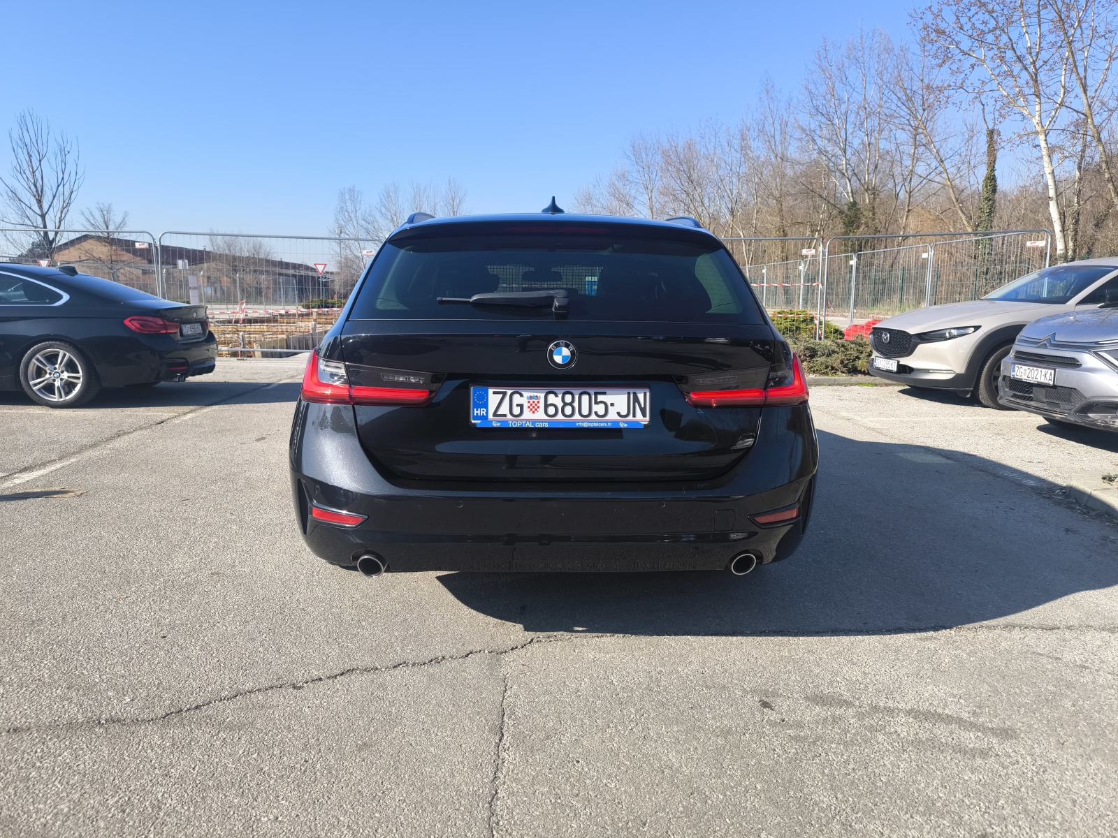 BMW serija 3 Touring 318d automatik, fotografija 4