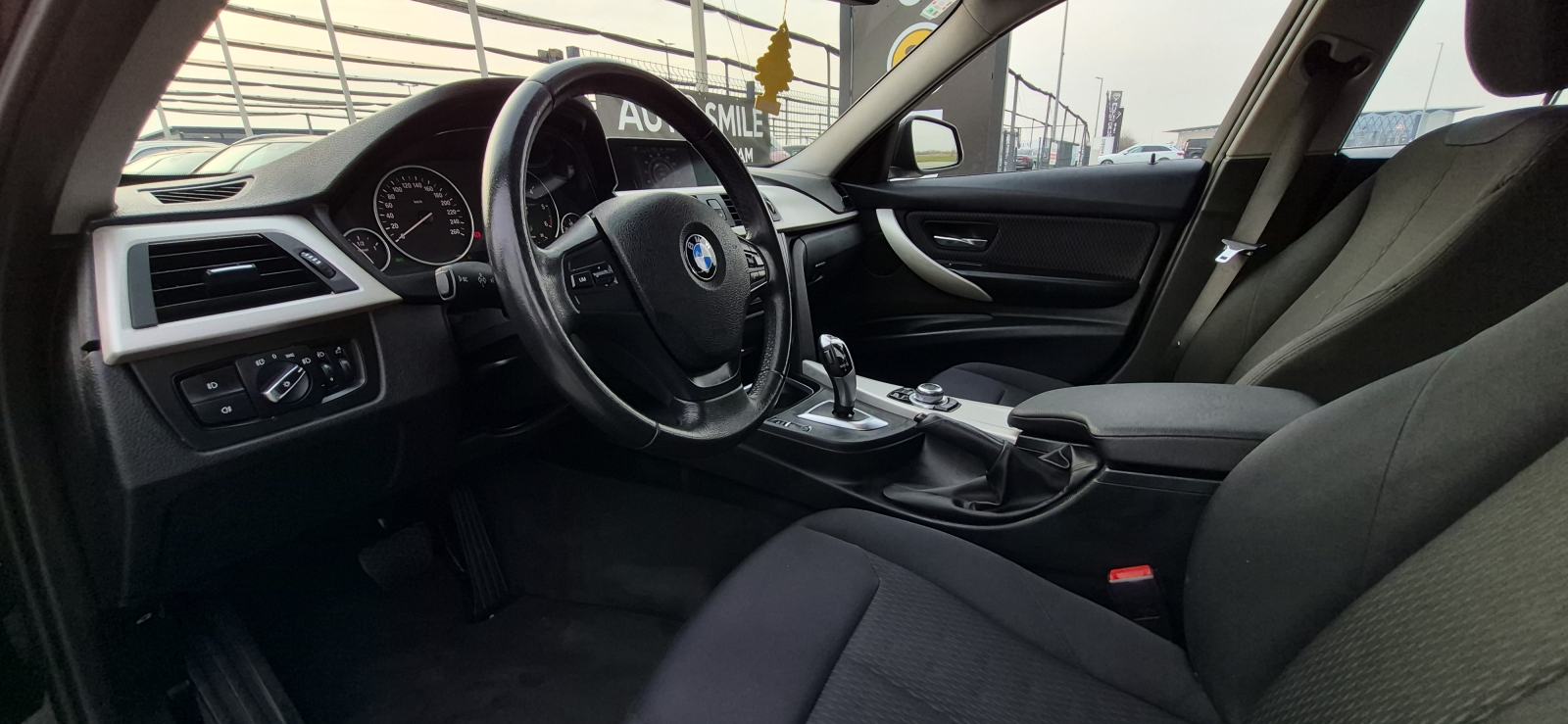 BMW 318D Touring, AUT, NAVI, TEMP, PDC, ALU FELGE..., fotografija 12