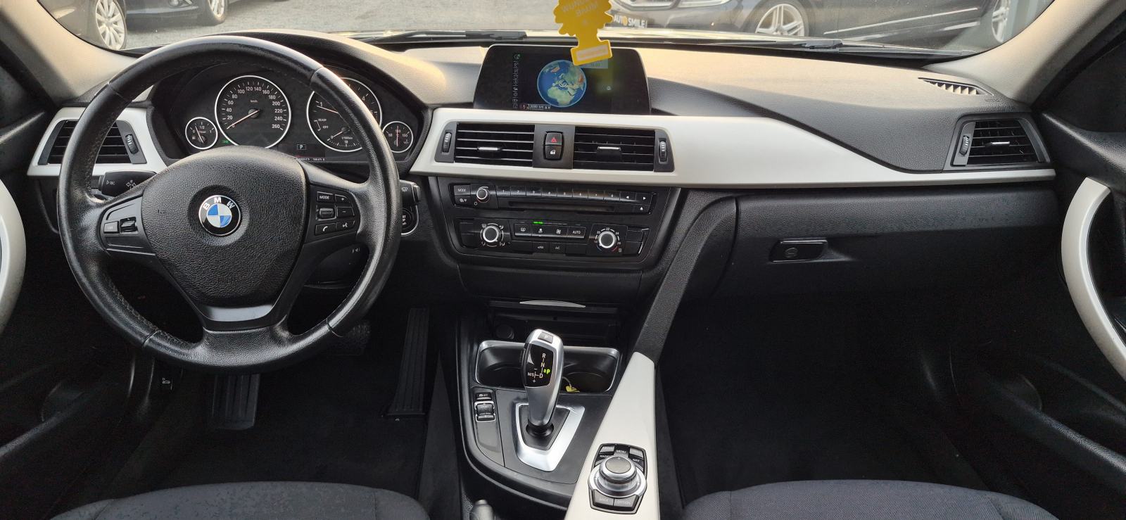 BMW 318D Touring, AUT, NAVI, TEMP, PDC, ALU FELGE..., fotografija 15