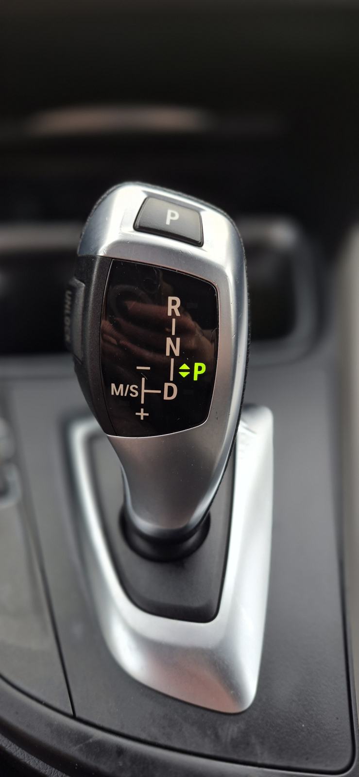 BMW 318D Touring, AUT, NAVI, TEMP, PDC, ALU FELGE..., fotografija 16