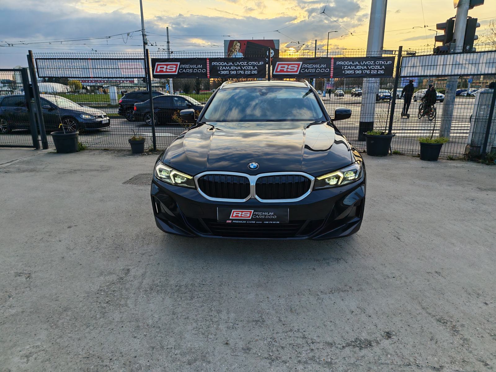 BMW 318D LCI, 91 TKM, CURVED, LED, ALU17+NOVE GUME, REGAN, BMW JAMSTVO, fotografija 5