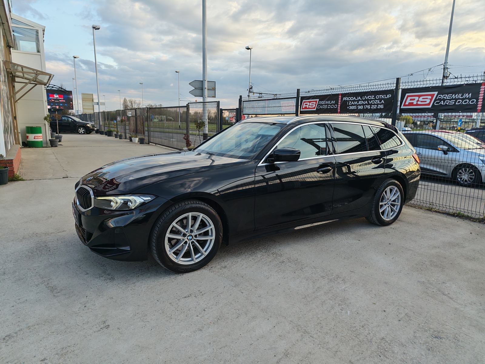 BMW 318D LCI, 91 TKM, CURVED, LED, ALU17+NOVE GUME, REGAN, BMW JAMSTVO, fotografija 19