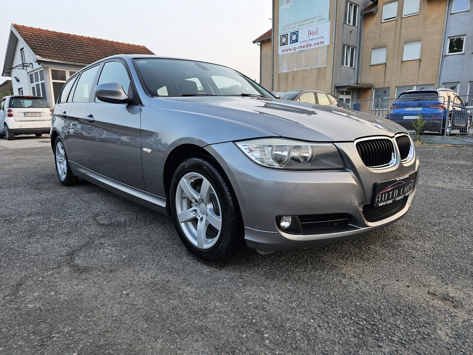 BMW serija 3 Touring 318d ***ODLIČNO-STANJE***6-BRZINA***REDIZAJN***, fotografija 3