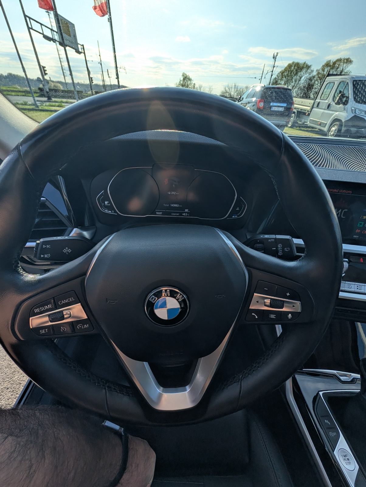 BMW serija 3 Touring 318d, fotografija 10