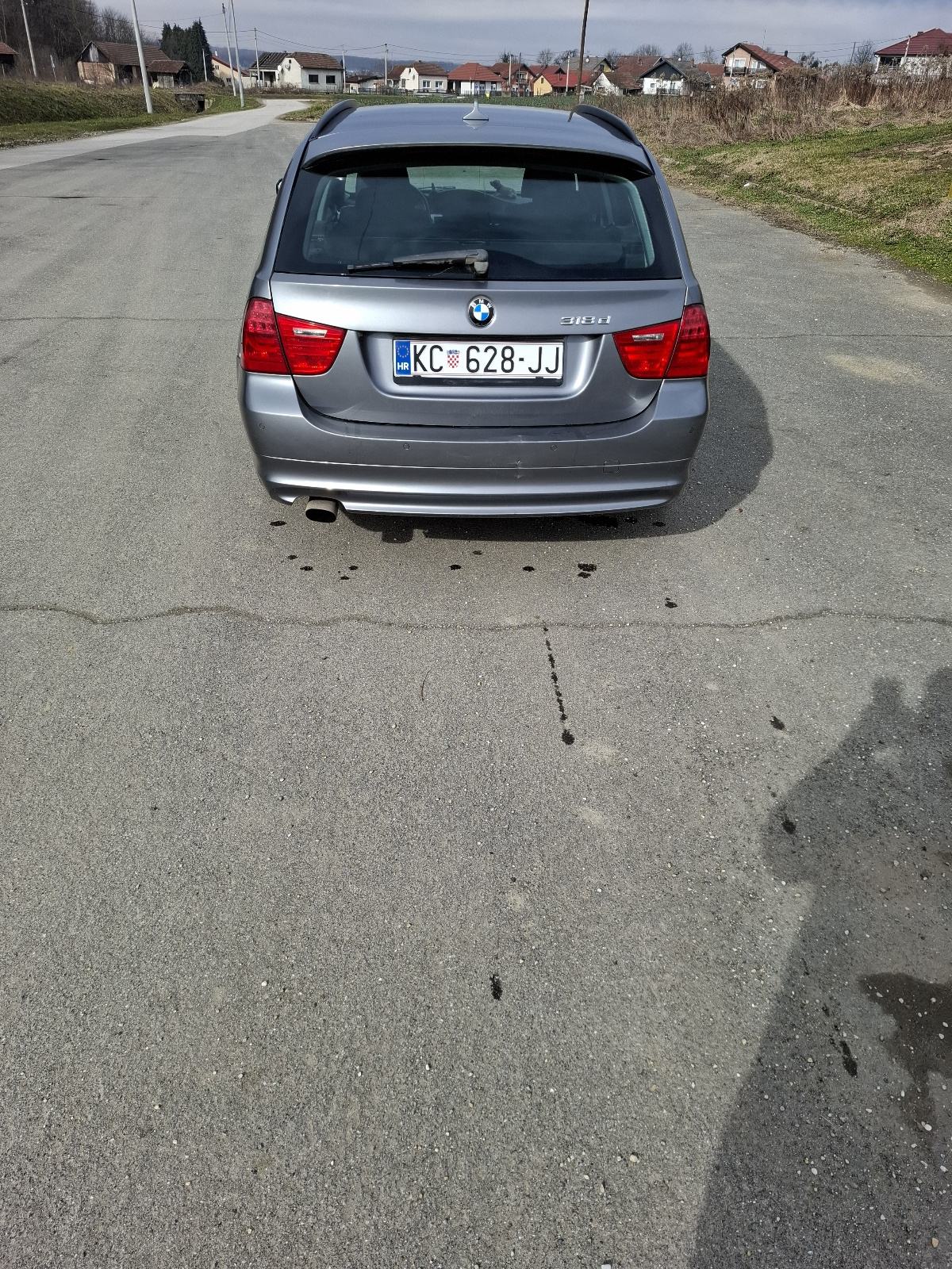 BMW serija 3 Touring 318d, fotografija 3