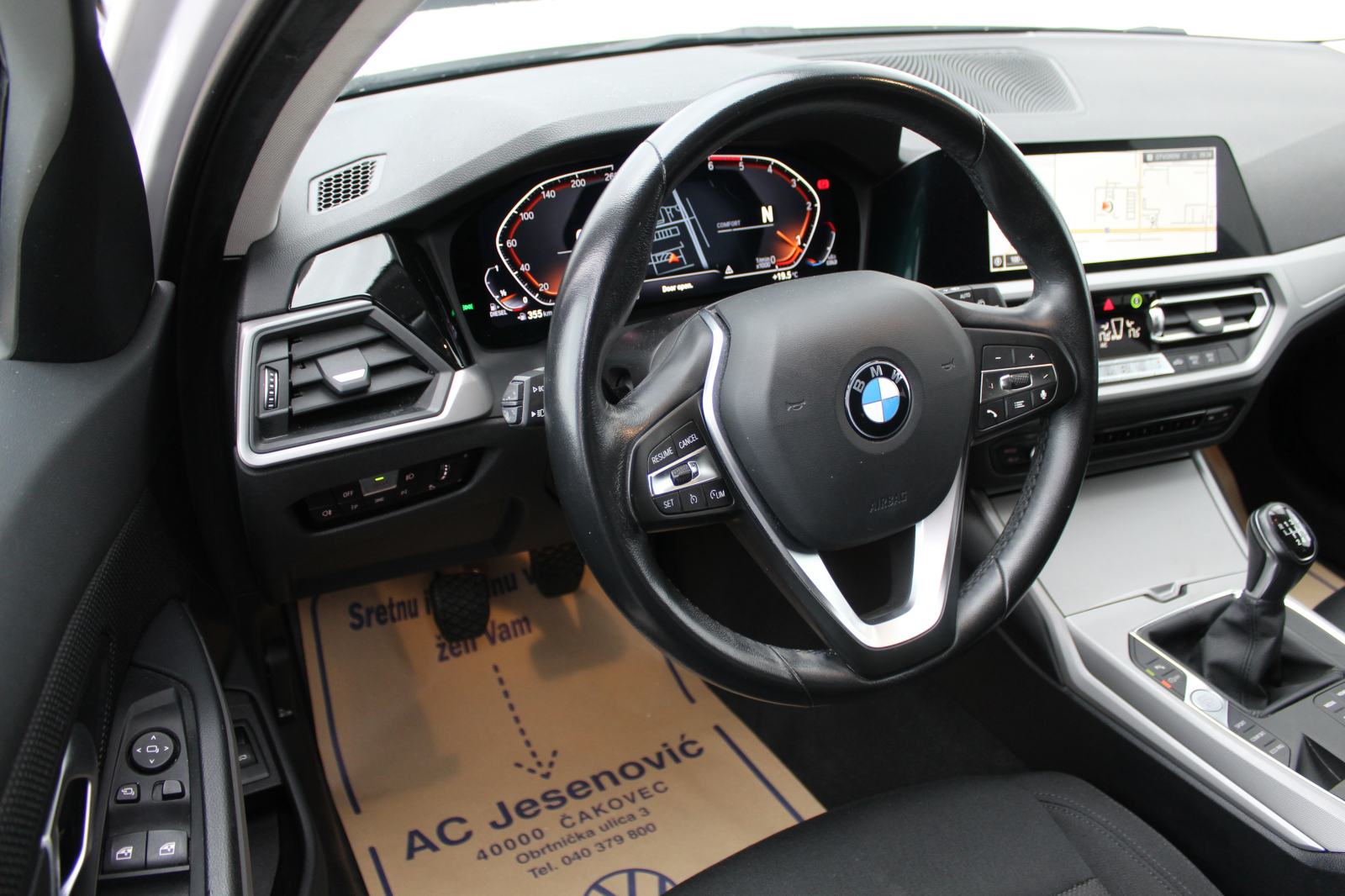 BMW serija 3 Touring 318d, fotografija 9