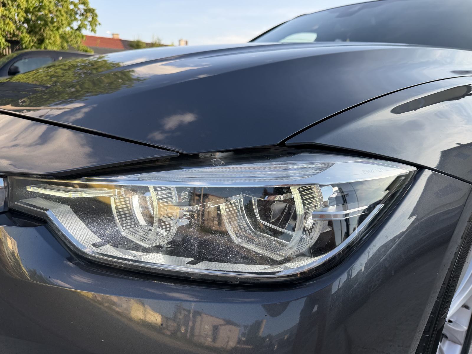 BMW serija 3 Touring 318d Sport LCI-AUTOMATIK-LED-REG.1 GOD.-MOD.2017, fotografija 10