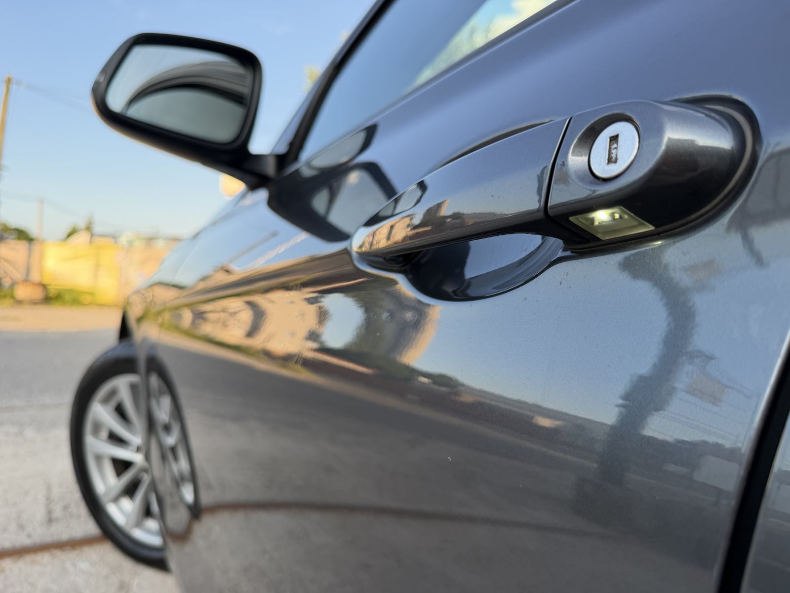 BMW serija 3 Touring 318d Sport LCI-AUTOMATIK-LED-REG.1 GOD.-MOD.2017, fotografija 9