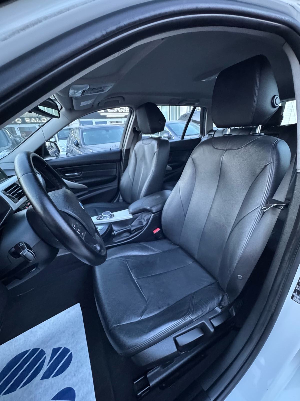 BMW serija 3 Touring 320d AUTOMATIK—Mod 2017 LCI—PRO NAVI—KOŽA—PDC—TOP, fotografija 20