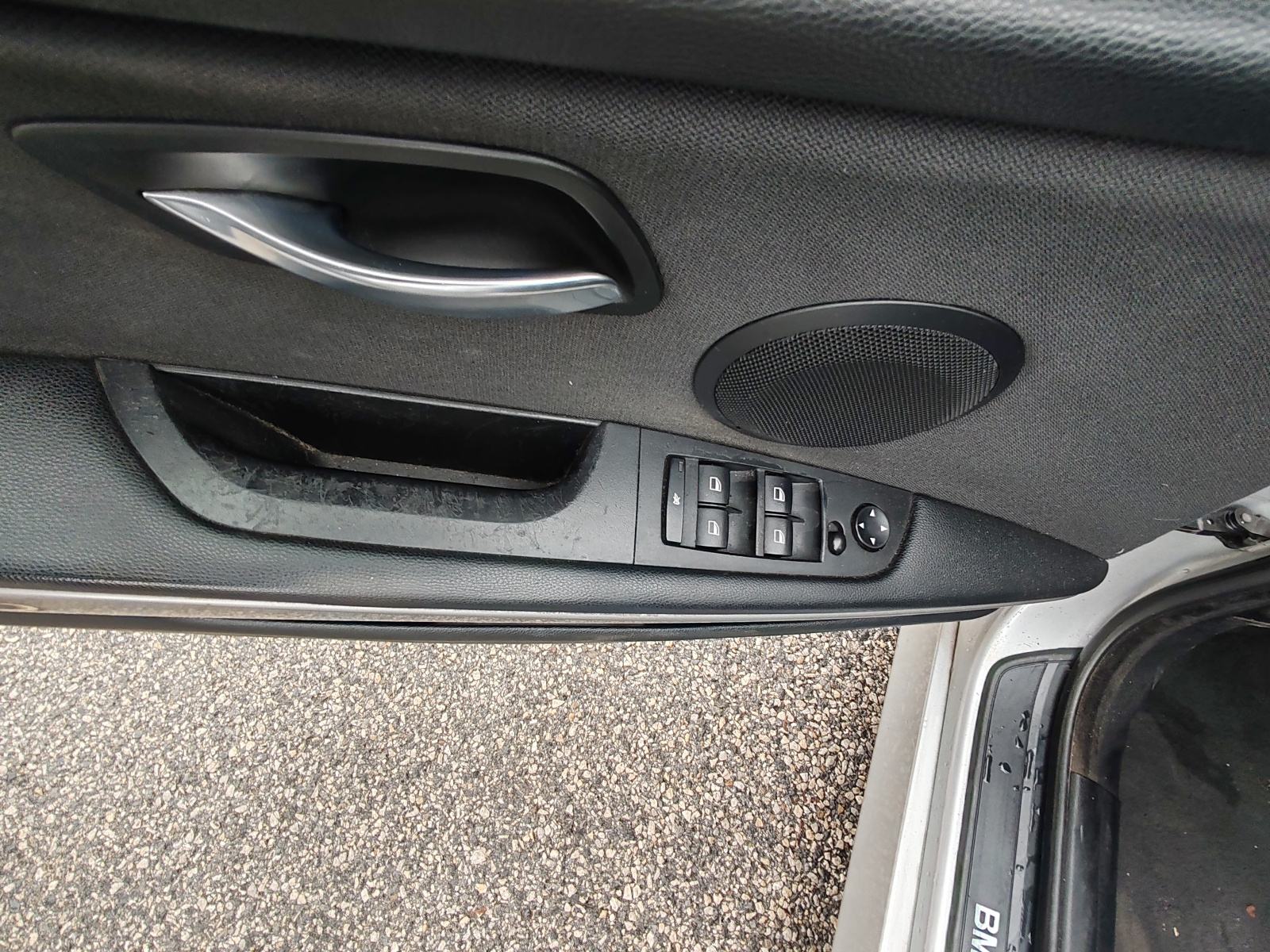 BMW serija 3 Touring 320d automatik, fotografija 11