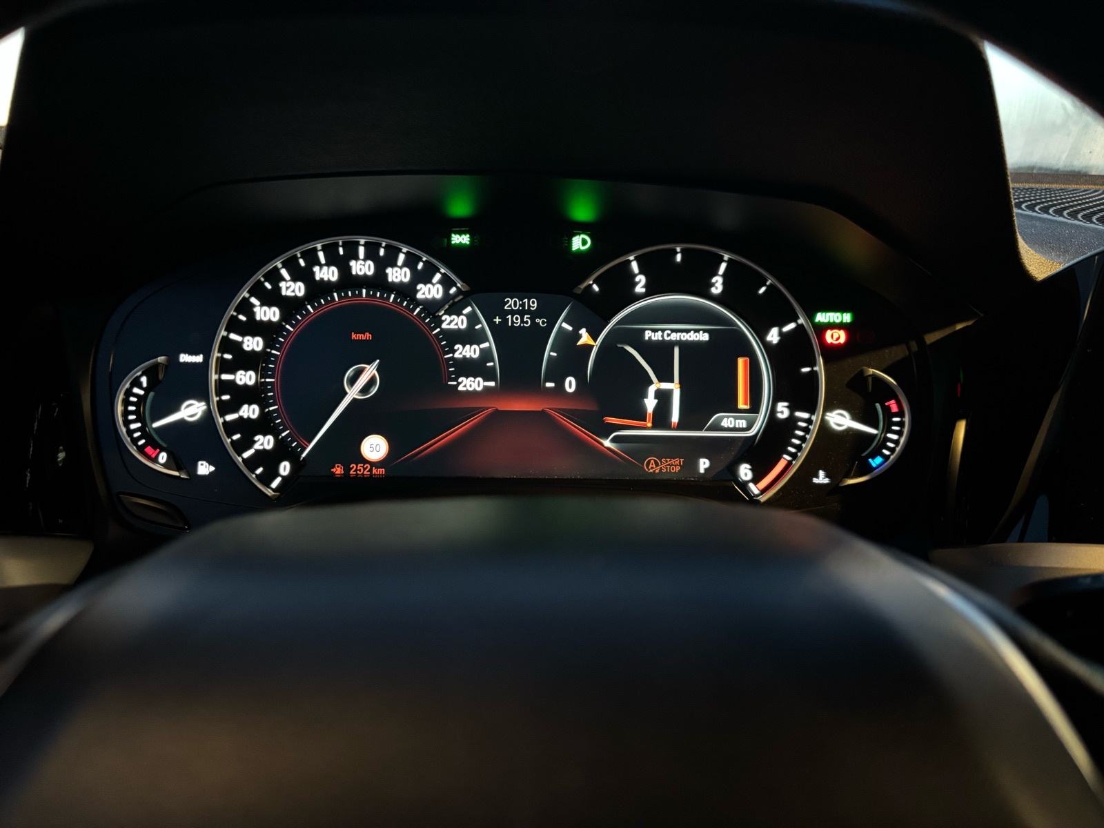 BMW serija 3 Touring 320d automatik, fotografija 6