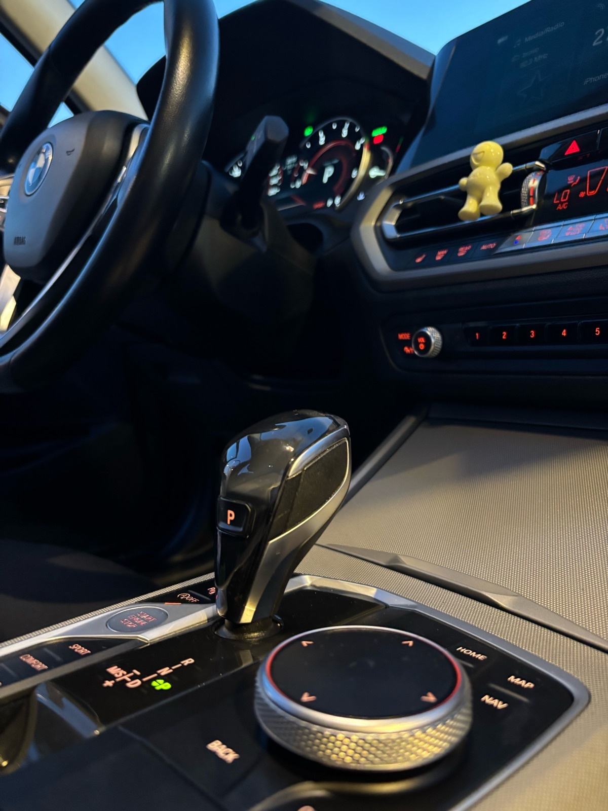BMW serija 3 Touring 320d automatik, fotografija 7