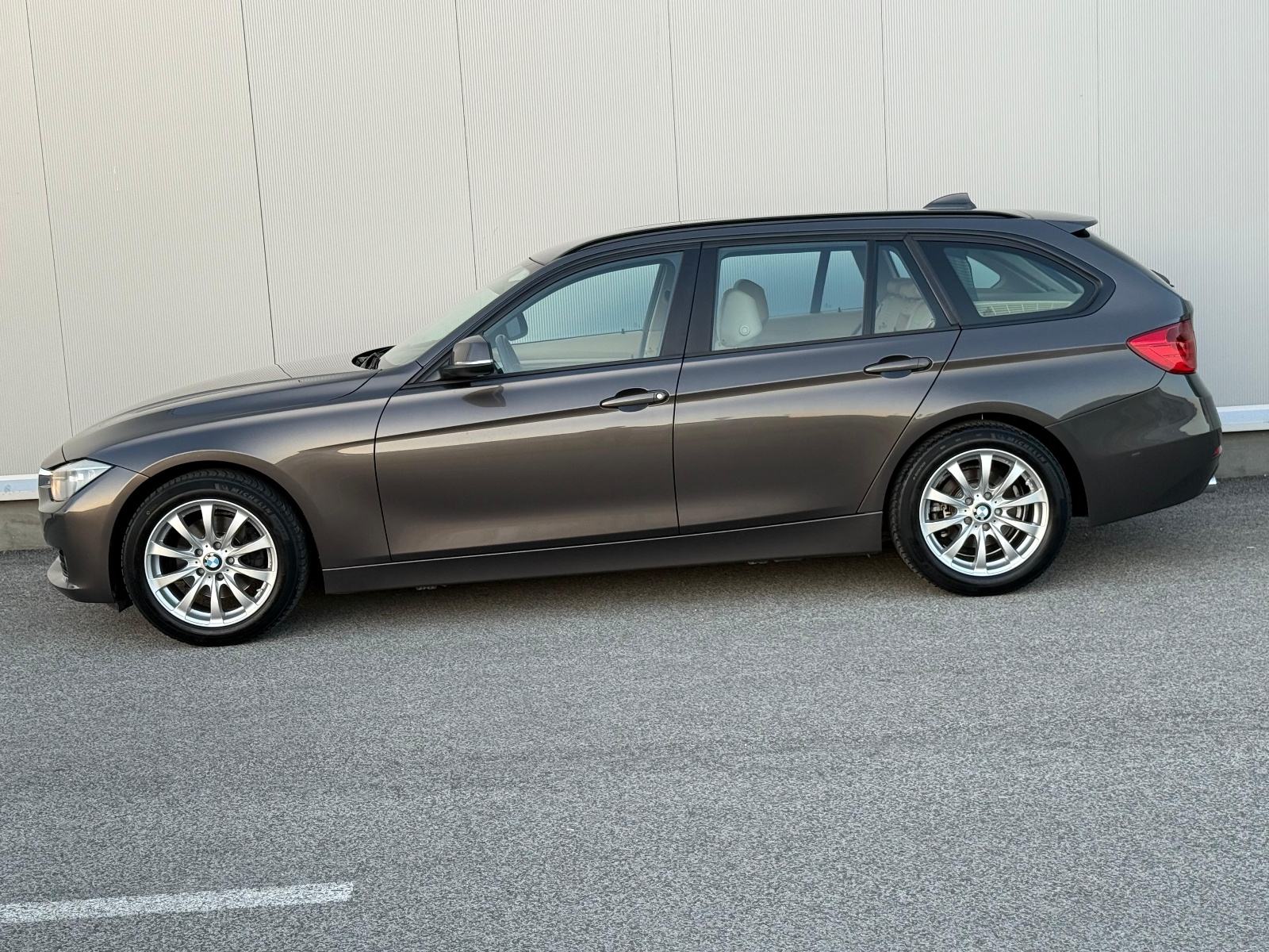 BMW 320 D☆NAVIGACIJA☆DIG.KLIMA☆VELIKI SERVIS☆ALU FELGE☆KOŽA☆, fotografija 7