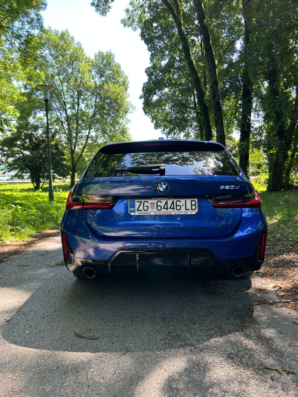 BMW serija 3 Touring 320d automatik, fotografija 6