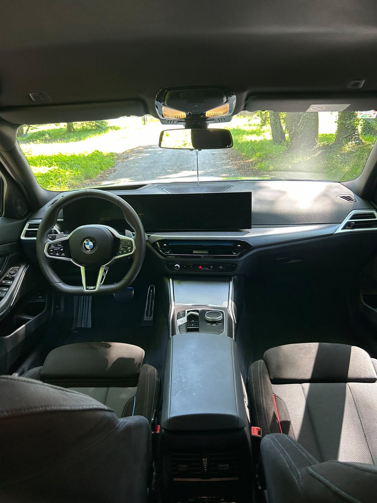 BMW serija 3 Touring 320d automatik, fotografija 11