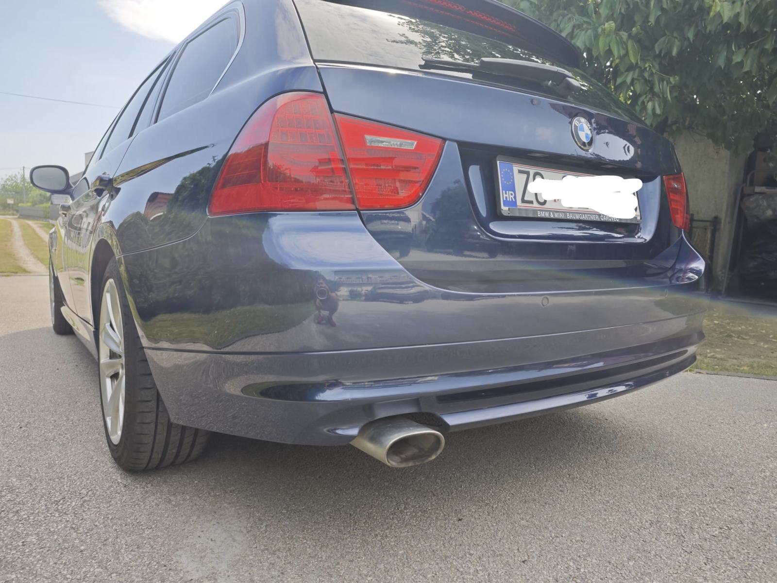 BMW serija 3 Touring 320d automatik, fotografija 6