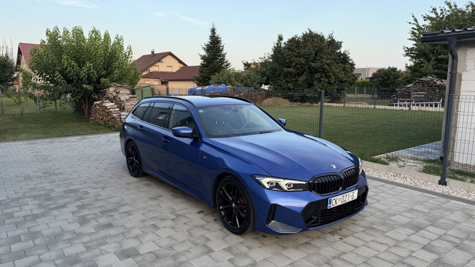 BMW serija 3 Touring 320d automatik, M paket, fotografija 7