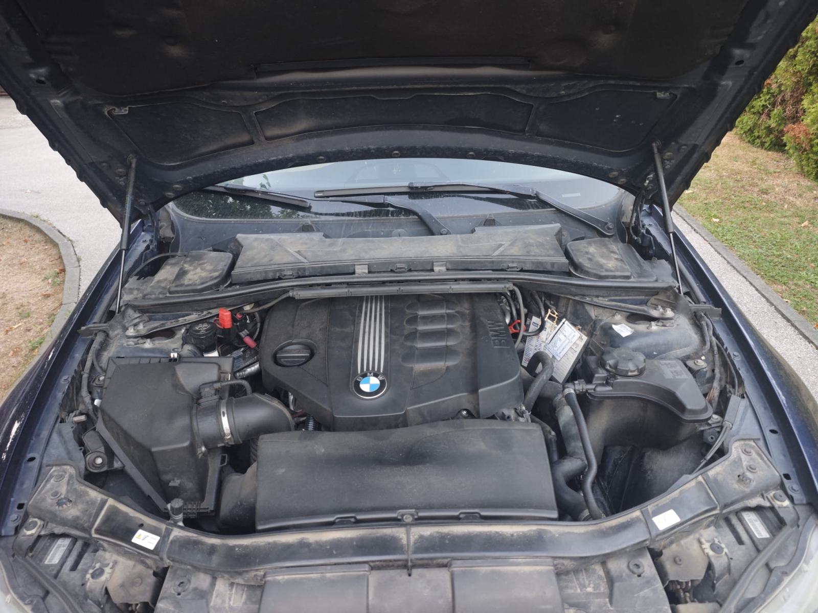 BMW serija 3 Touring 320d automatik, fotografija 8