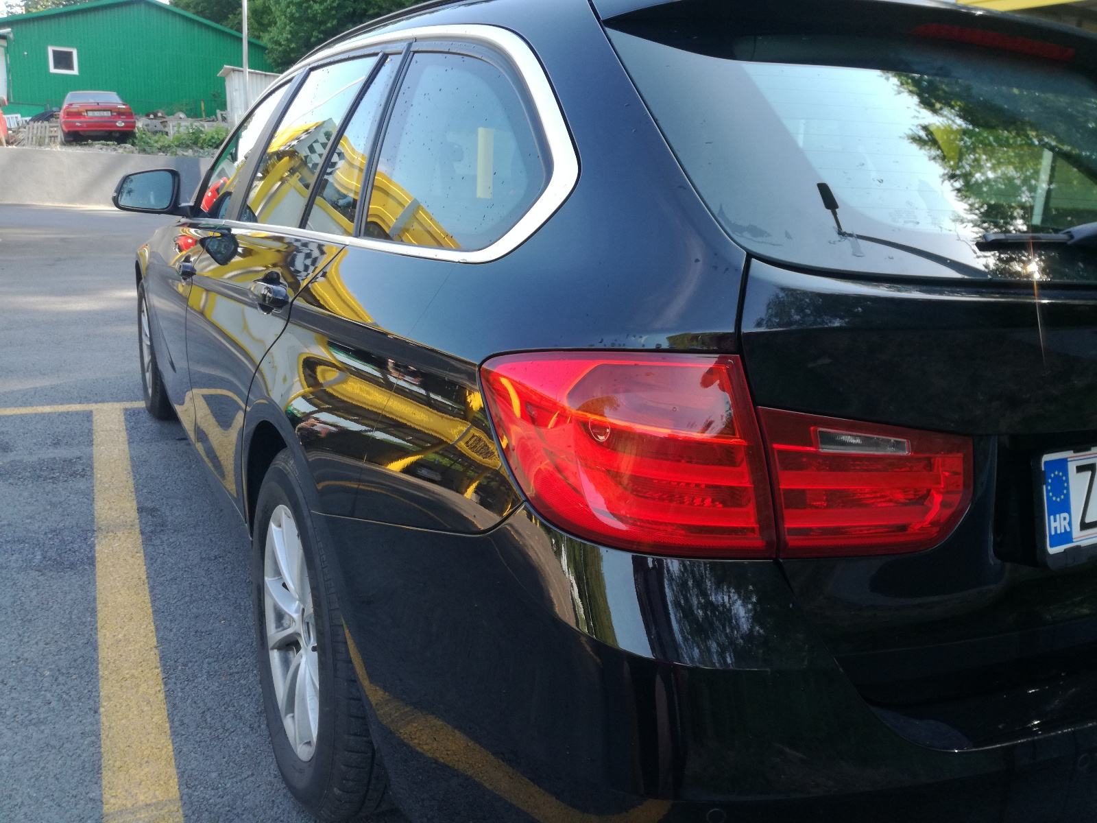 BMW serija 3 Touring 318d, fotografija 12