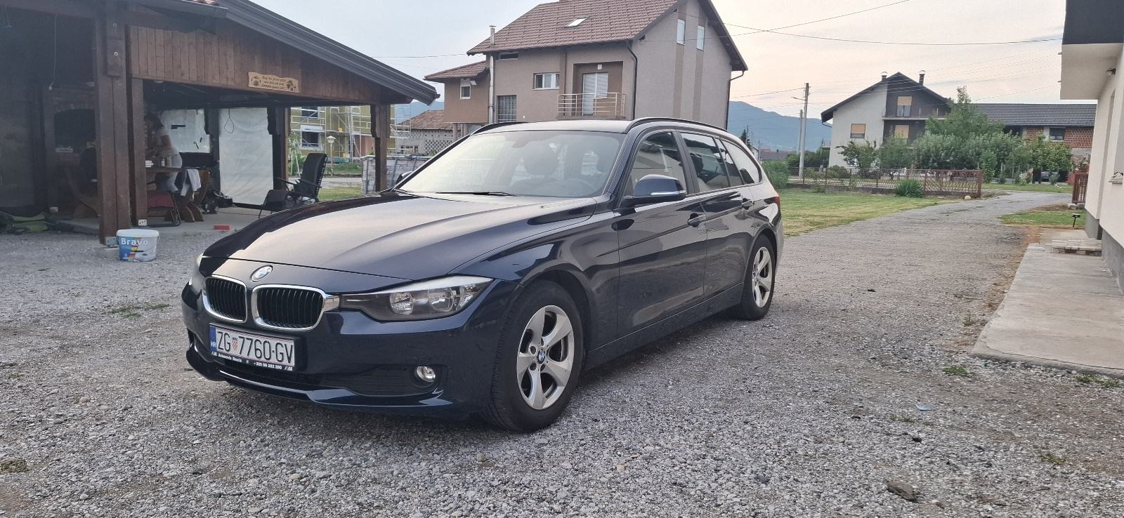 BMW serija 3 Touring 320d, pogled izvana - slika 5