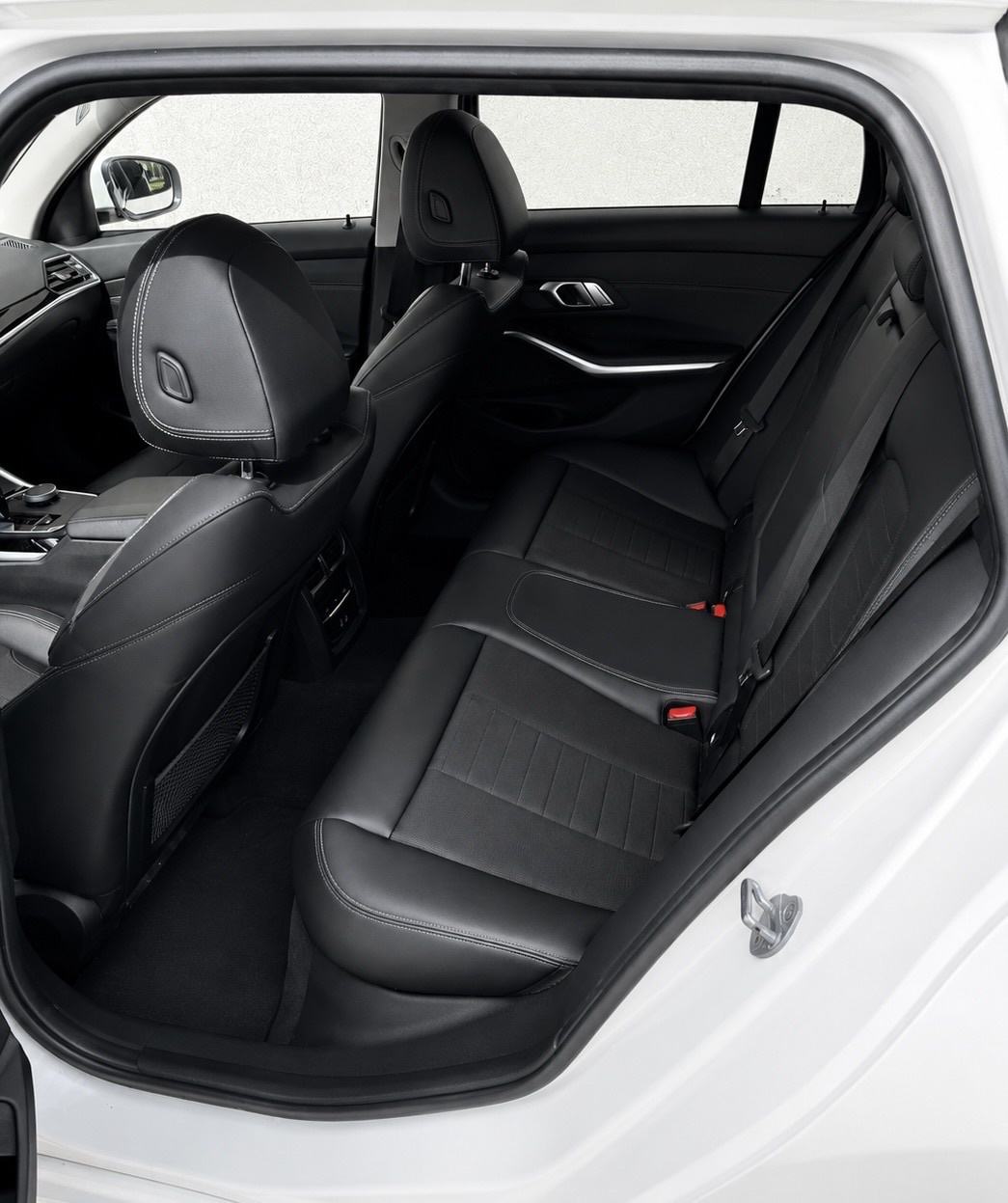 BMW serija 3 Touring 320e automatik, fotografija 9