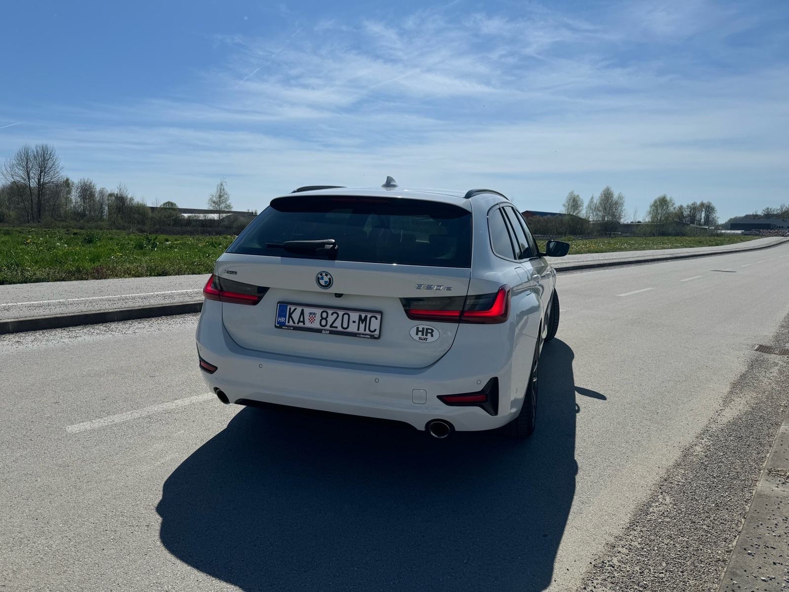 BMW serija 3 Touring 320e automatik, fotografija 4