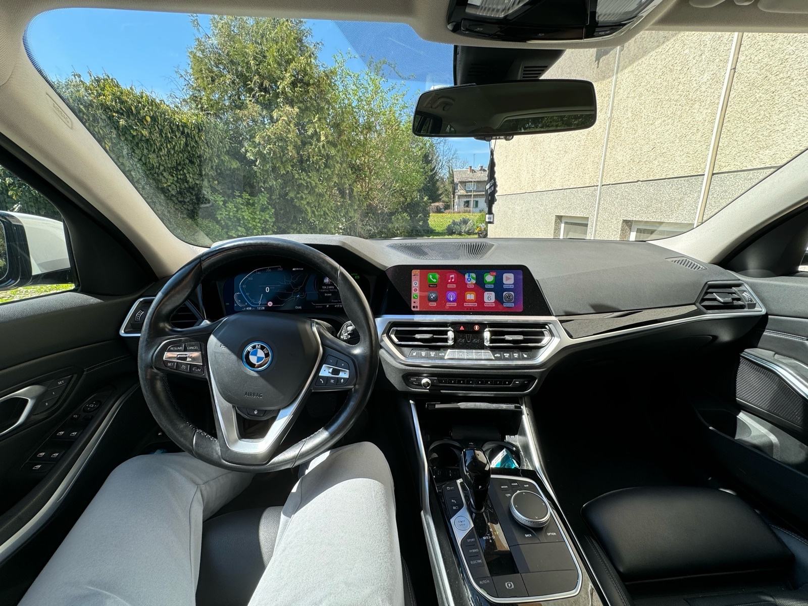 BMW serija 3 Touring 320e automatik, fotografija 10