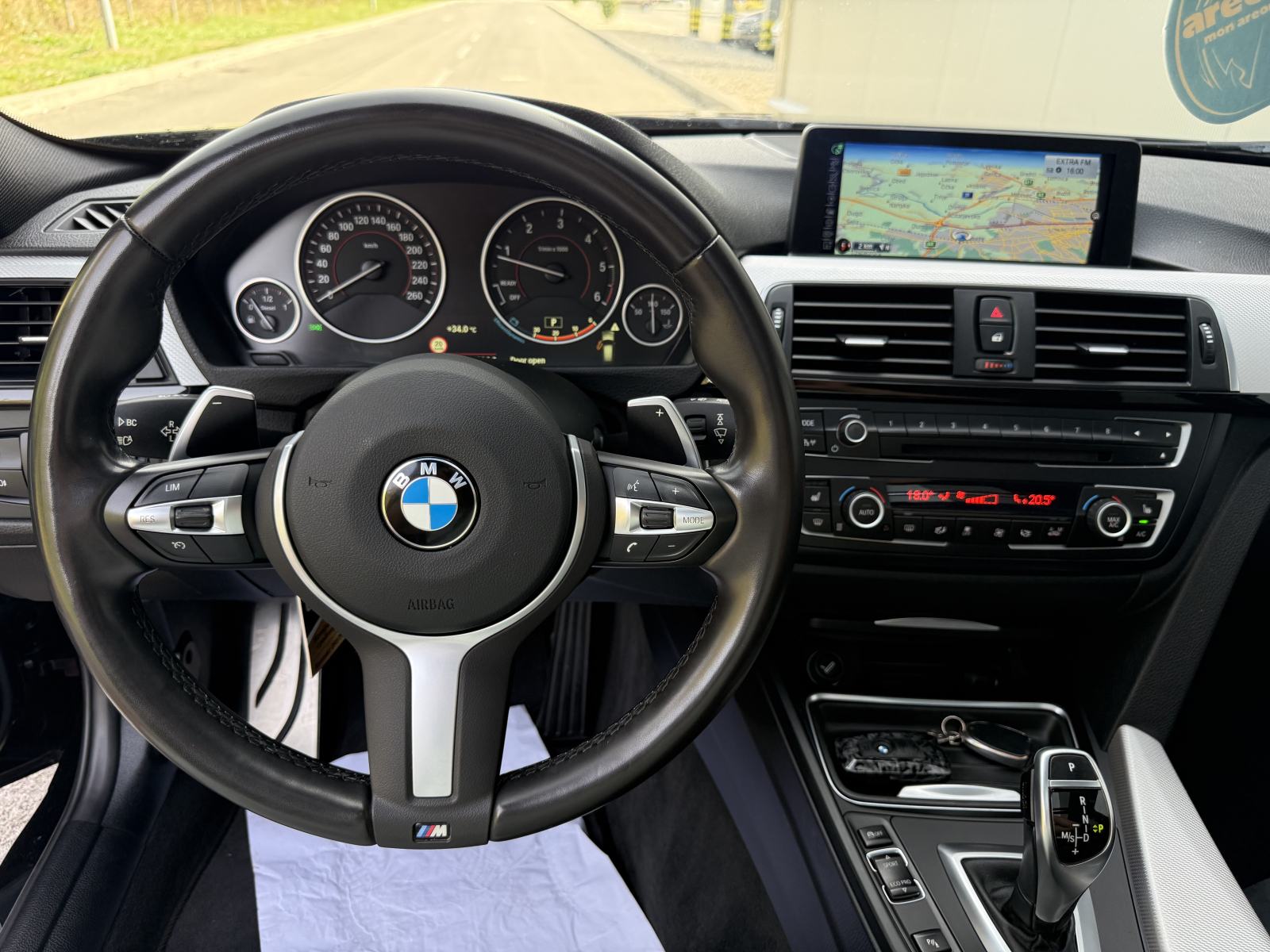 BMW serija 3 Touring 325 D M-PAKET 220 KS SAG F1 AUTOMATIK PANORAMA ZG, fotografija 18