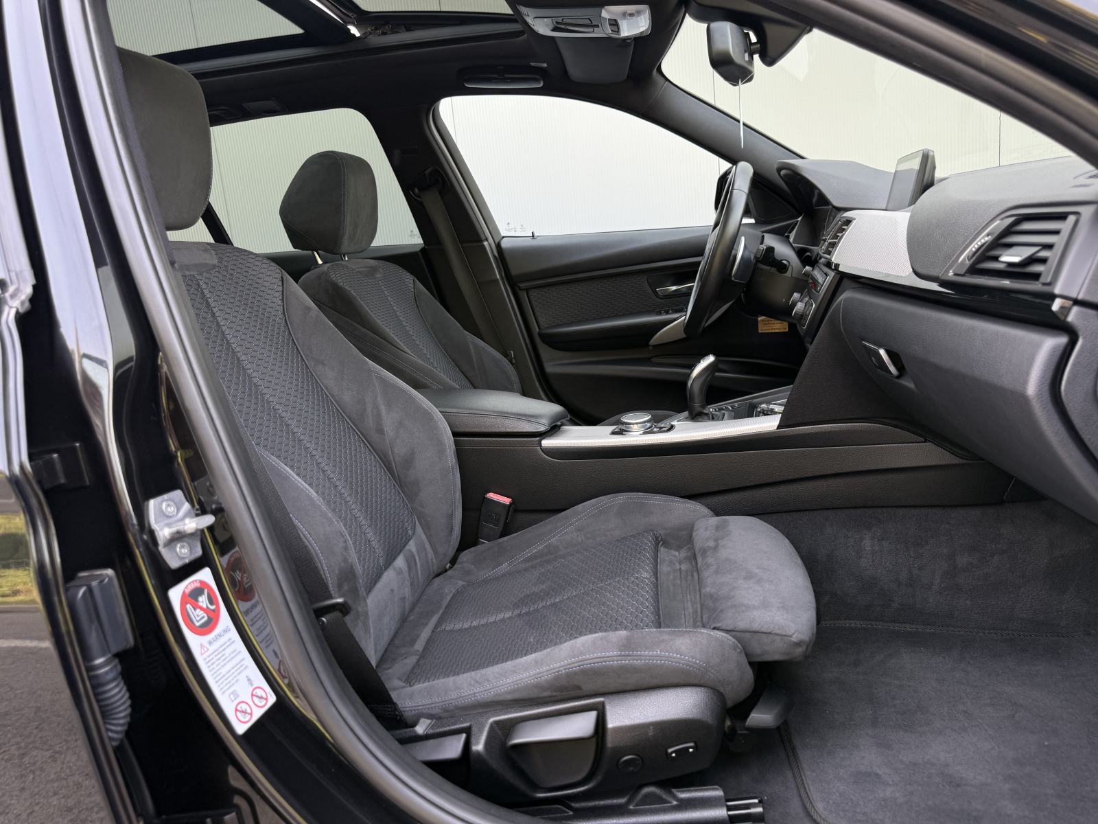 BMW serija 3 Touring 325 D M-PAKET 220 KS SAG F1 AUTOMATIK PANORAMA ZG, fotografija 11
