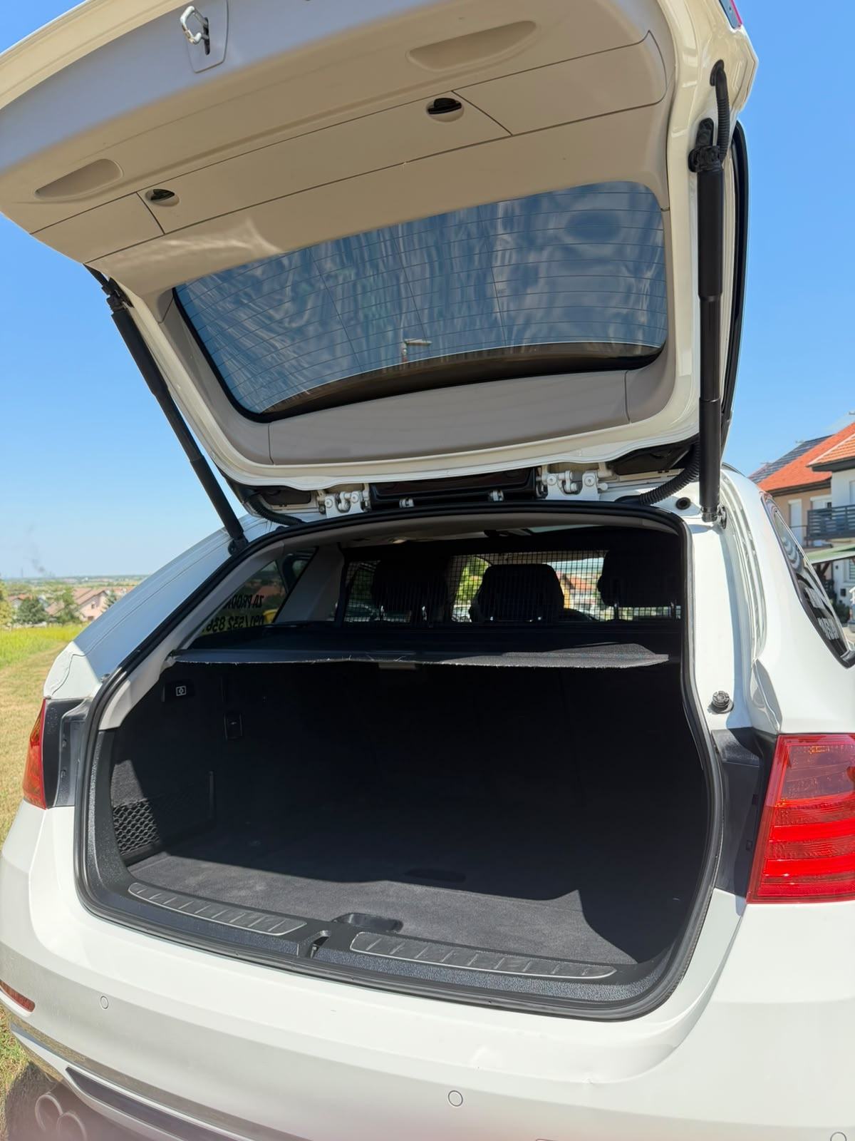 BMW serija 3 Touring 325d, fotografija 8