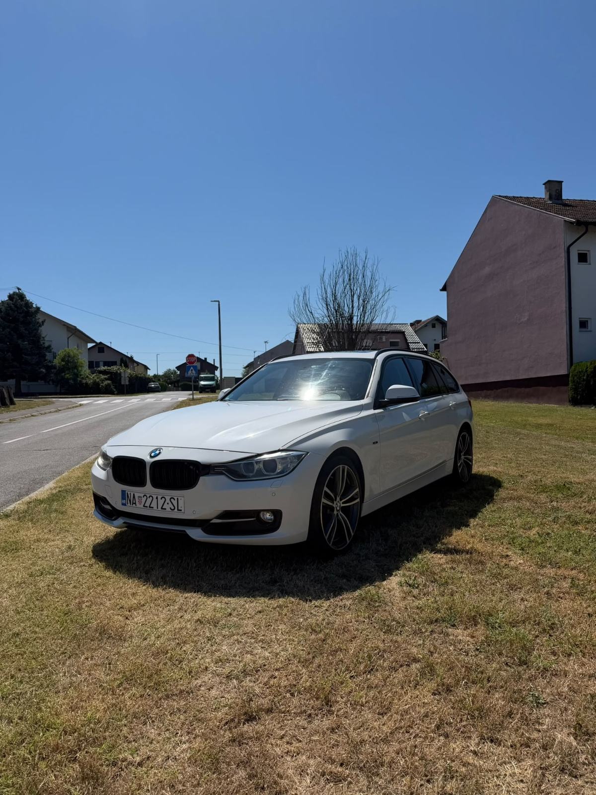 BMW serija 3 Touring 325d, fotografija 13
