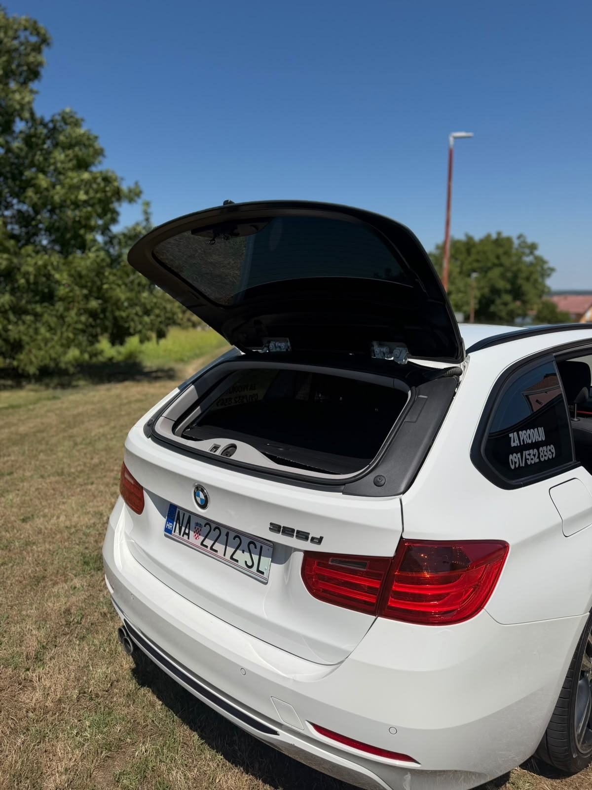BMW serija 3 Touring 325d, fotografija 7