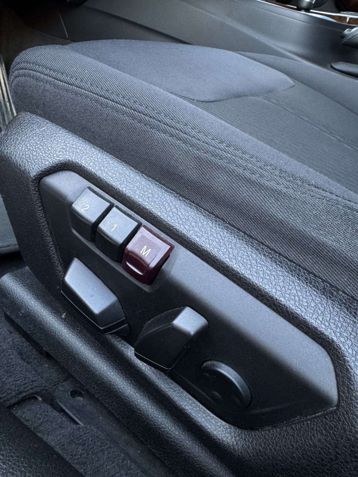 BMW Touring 330d AUTOMATIK - LUXURY LINE - SERVISNA - JEDINSTVEN U HR!, fotografija 20
