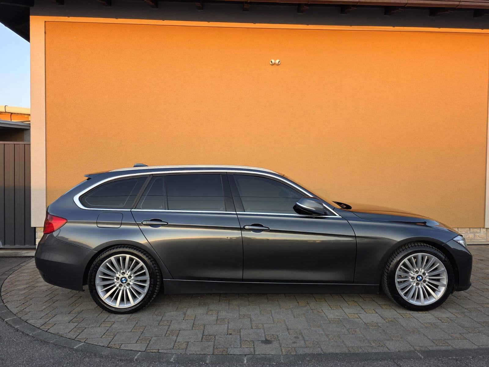 BMW Touring 330d AUTOMATIK - LUXURY LINE - SERVISNA - JEDINSTVEN U HR!, fotografija 12