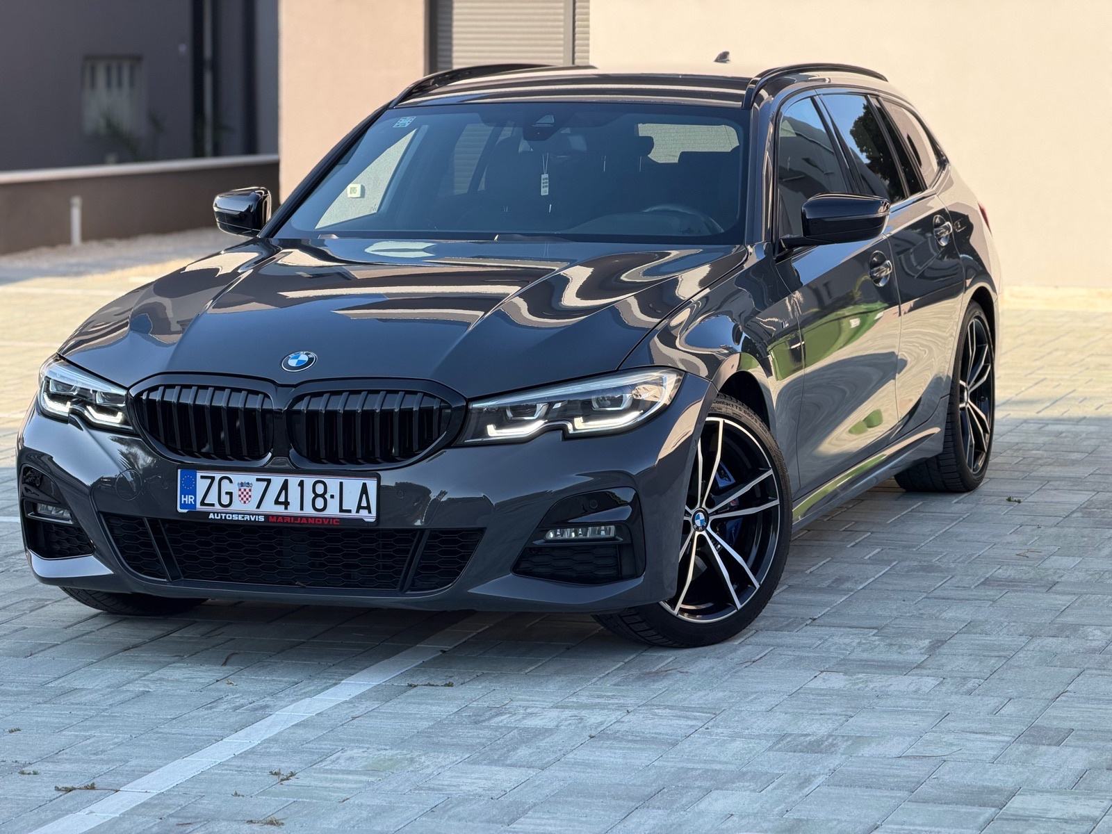 BMW 320d M-Sport •HARMAN•AMBI PRO•GESTURE CONTROL•VIRTUAL•ALCANTARA•, fotografija 2