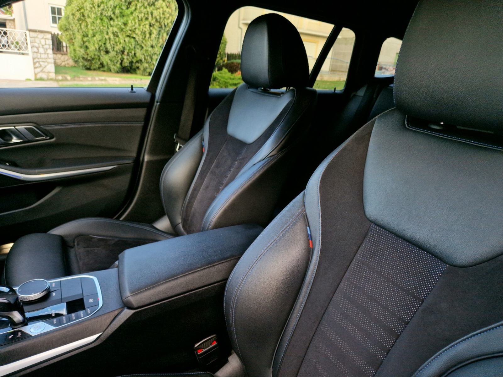 BMW 330d M sport, fotografija 11