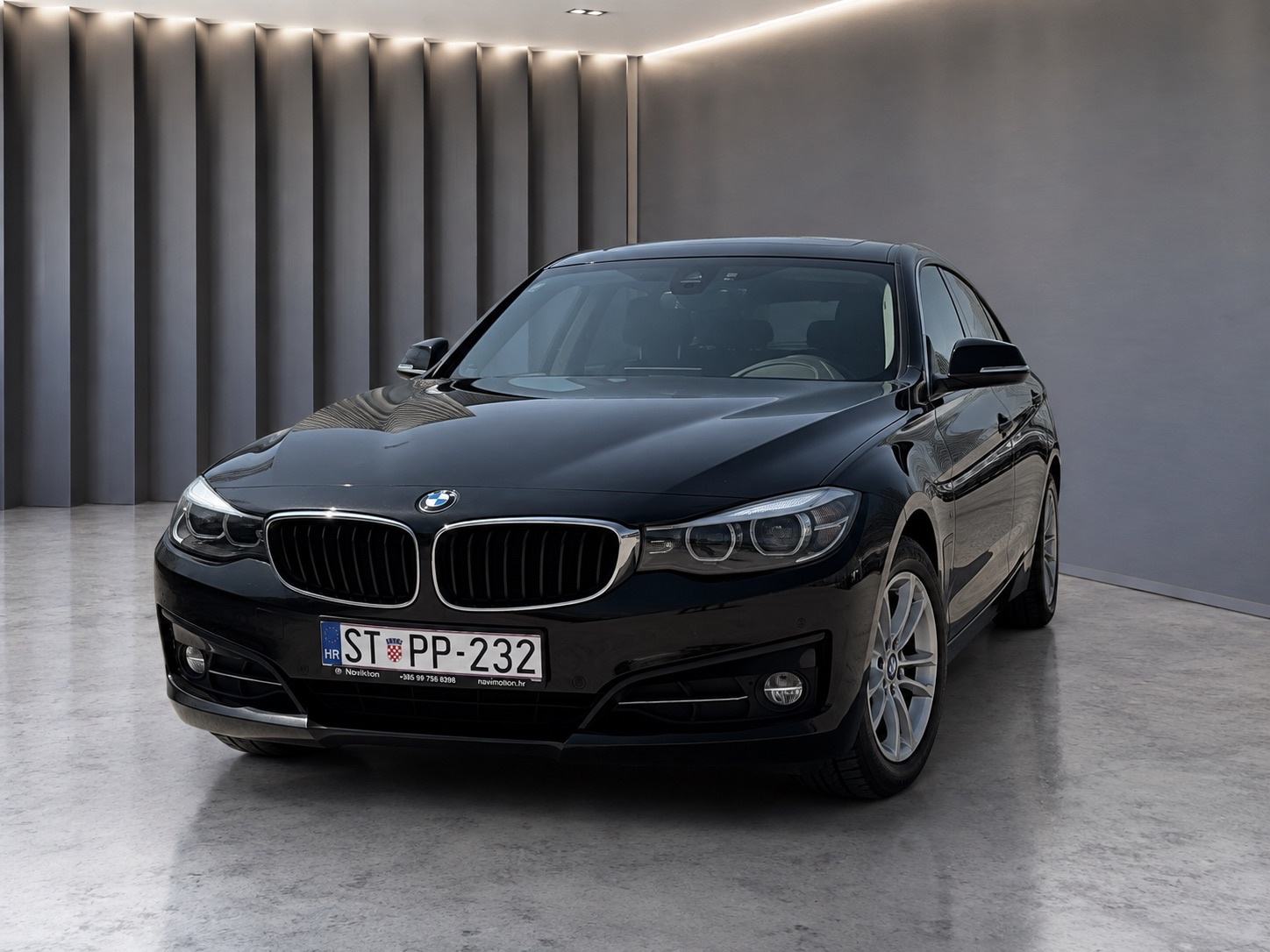 BMW serija 318 Gran Turismo 2.0, Leazing bez ucesca u sustavu PDV-a, pogled izvana - slika 1