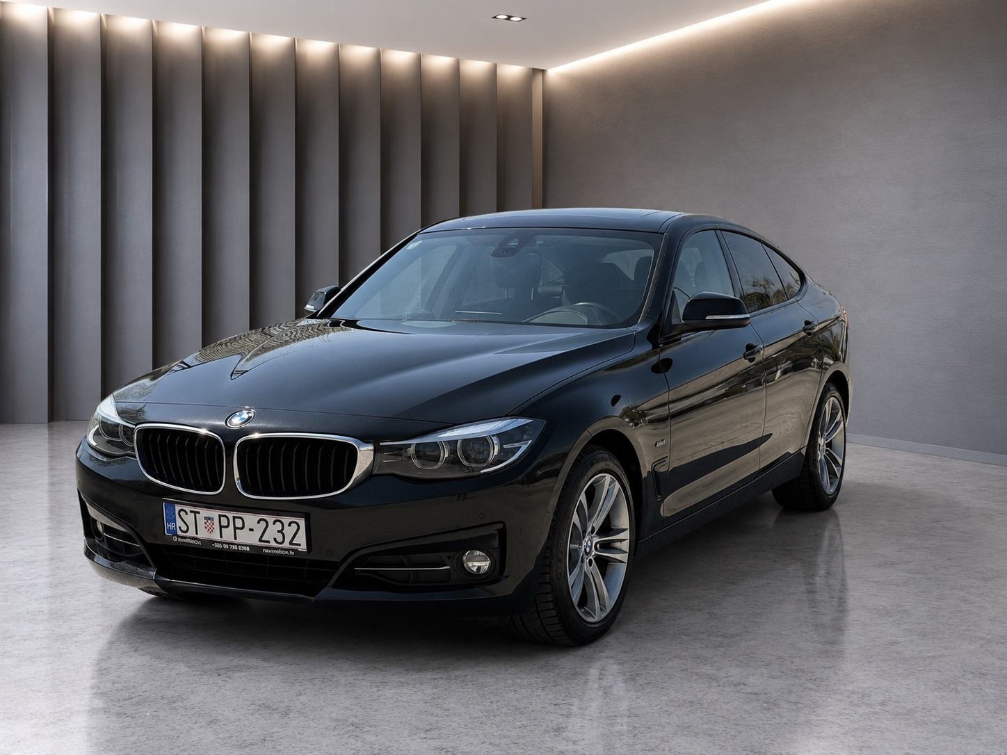 BMW serija 318 Gran Turismo 2.0, Leazing bez ucesca u sustavu PDV-a, pogled izvana - slika 2