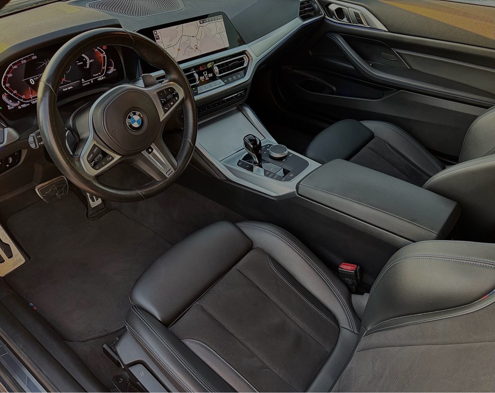 BMW serija 4 Coupe 420d automatik 2022, fotografija 8