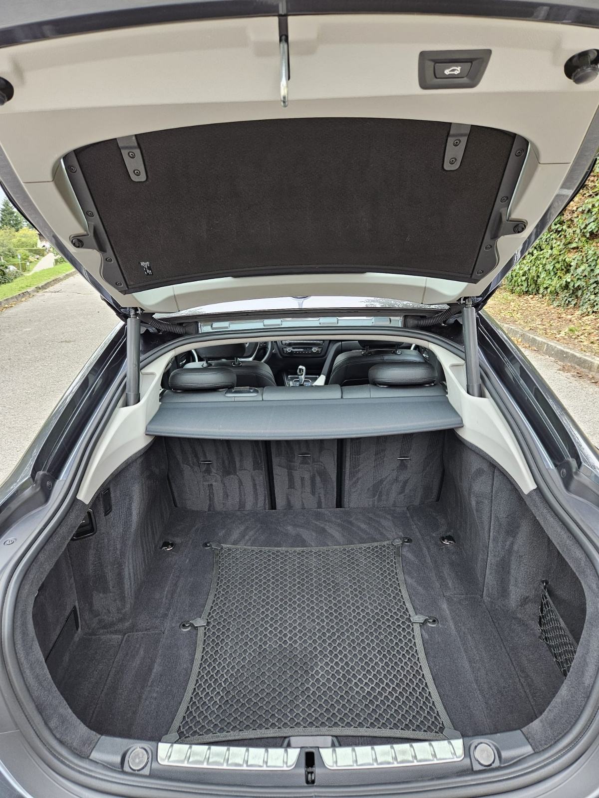 BMW serija 4 Gran Coupe 418d automatik, fotografija 9