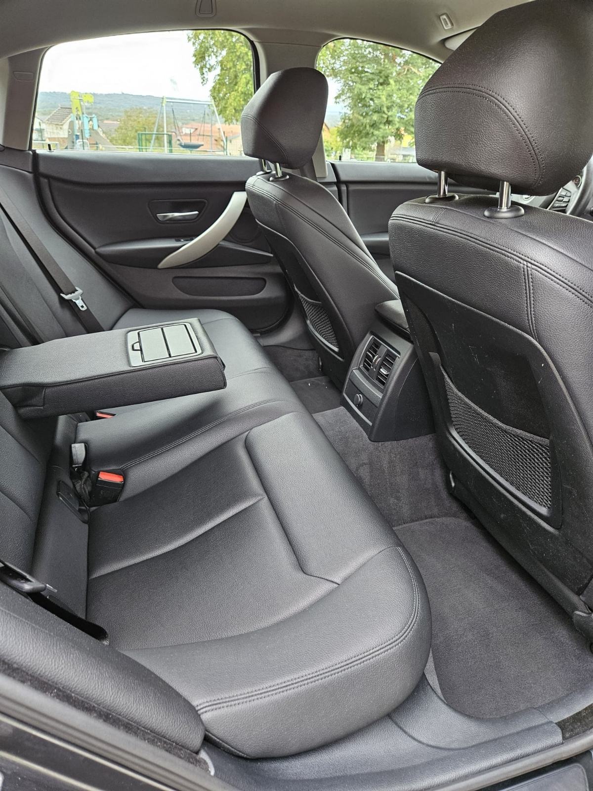 BMW serija 4 Gran Coupe 418d automatik, fotografija 12