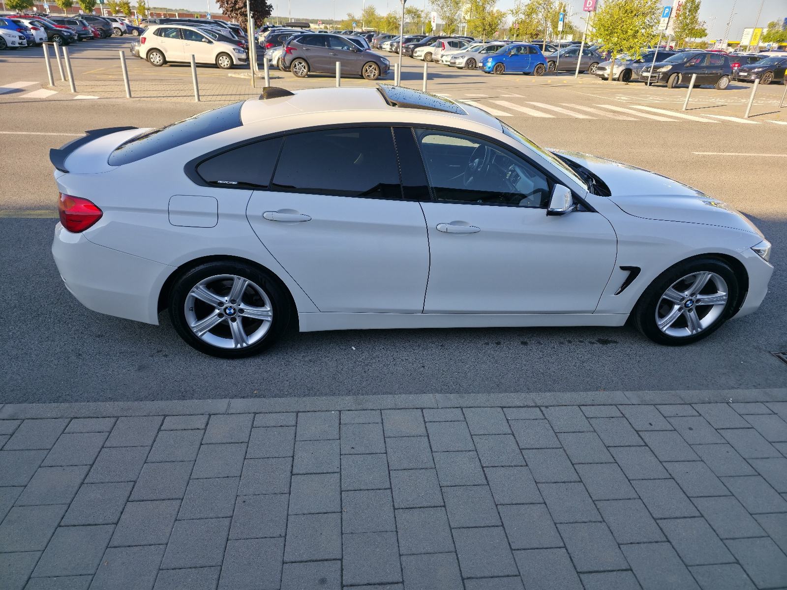 BMW serija 4 Gran Coupe 420d automatik, fotografija 2