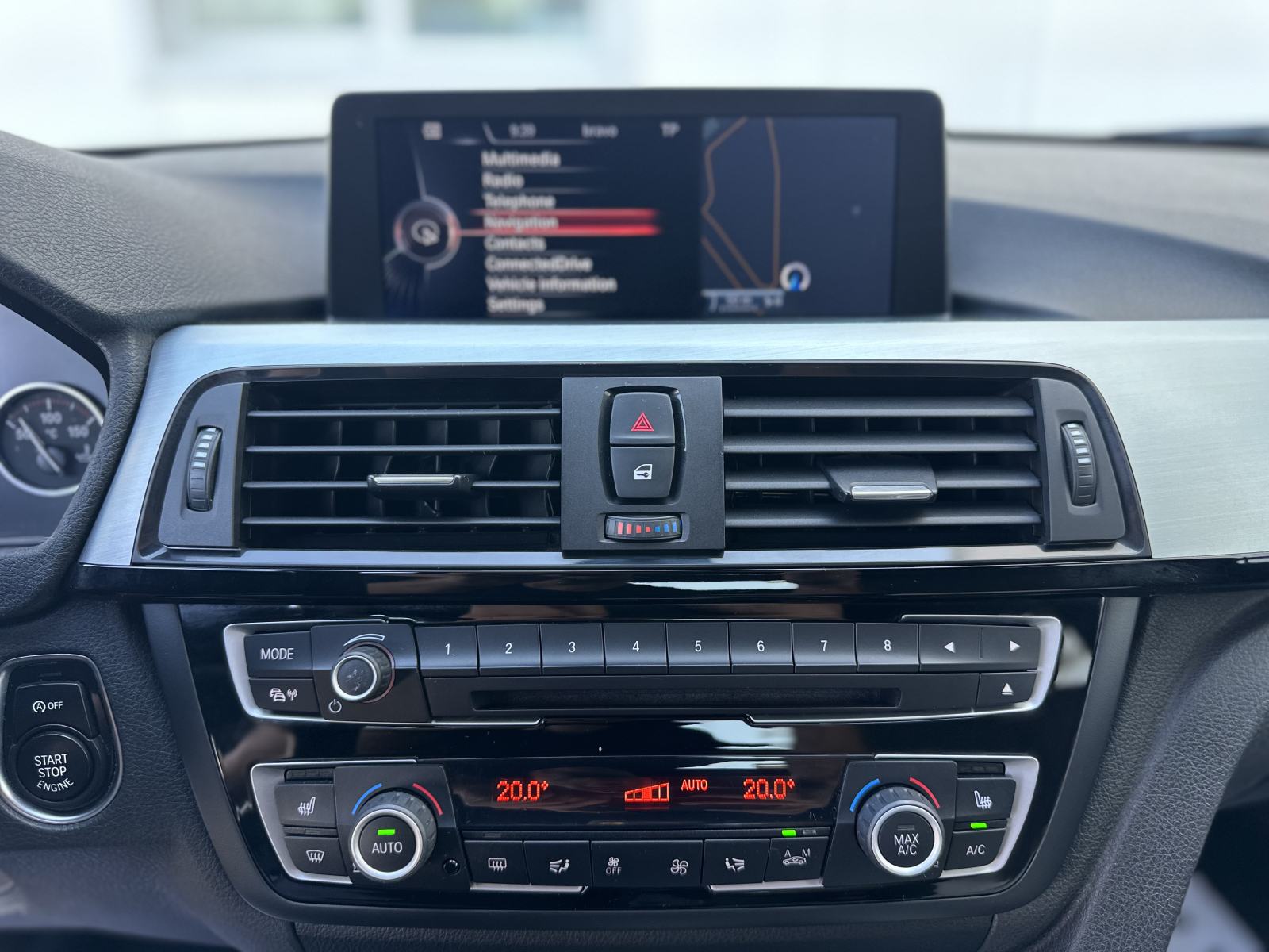 BMW serija 4 Gran Coupe 420d M Sport/HARMAN-KARDON/LED/NAVI/KAMERA/, fotografija 20