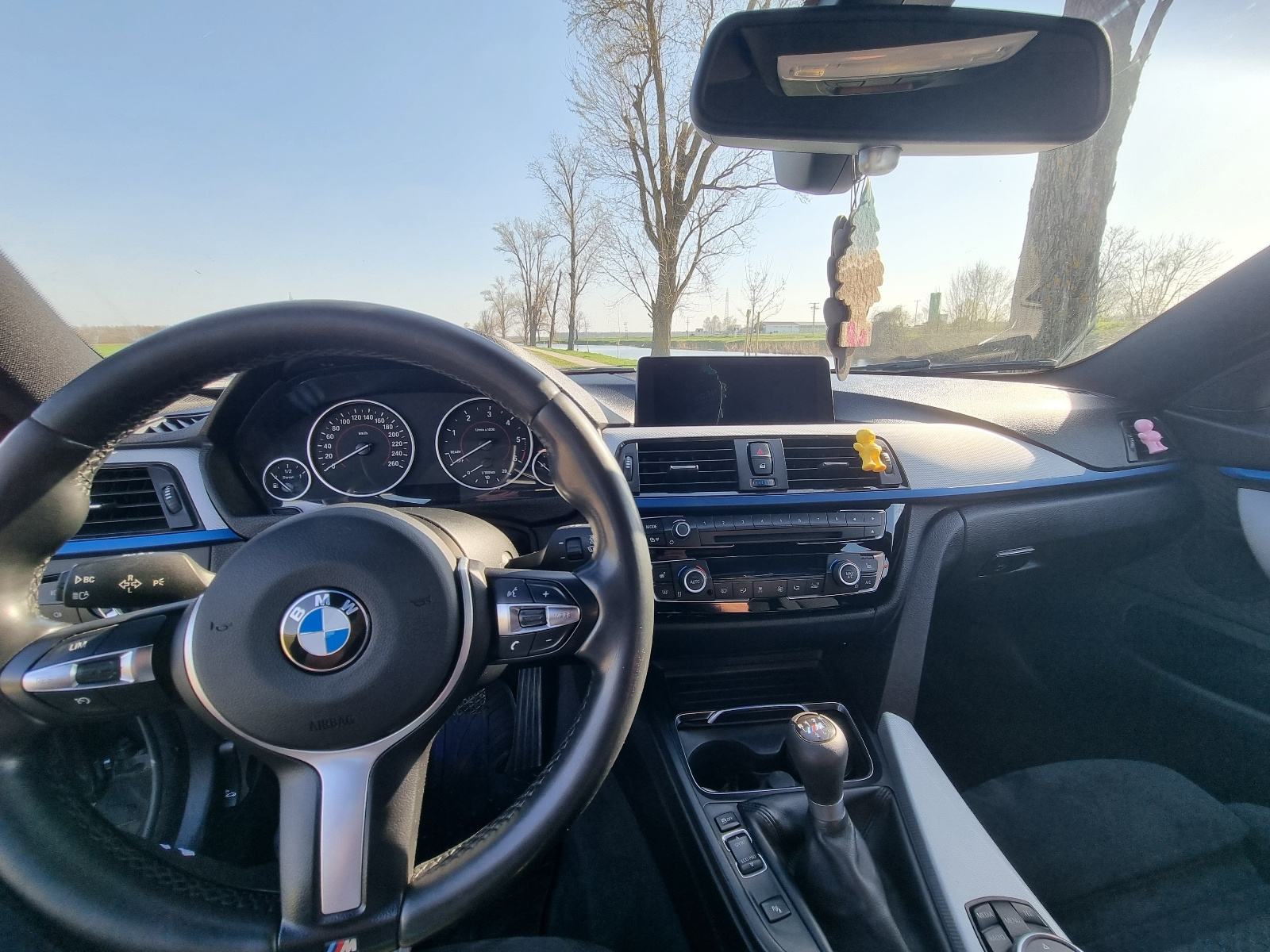 BMW serija 4 Gran Coupe 420d, fotografija 13