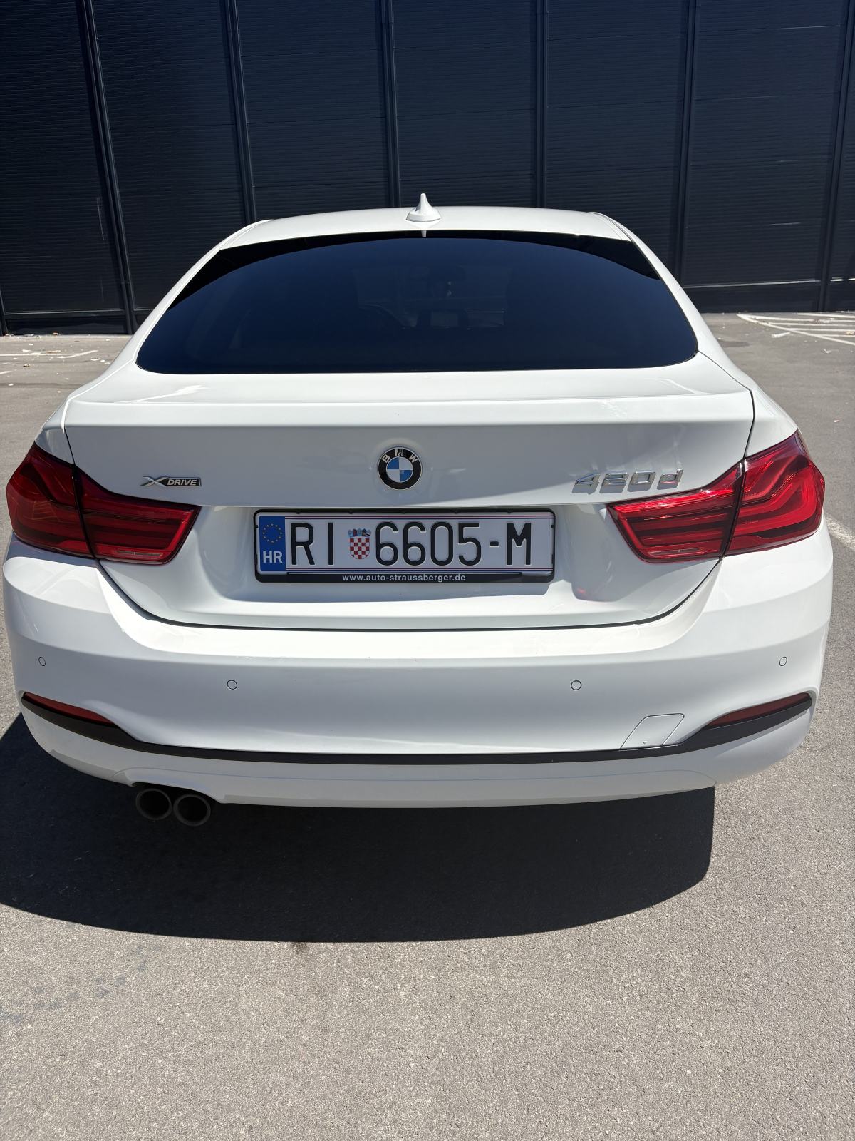 BMW serija 4 Gran Coupe 420d xdrive, fotografija 3