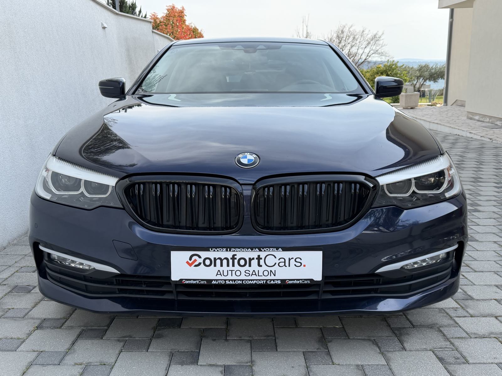 BMW serija 5 520d~Automatik~Navi~Full Led~Servisna, fotografija 9